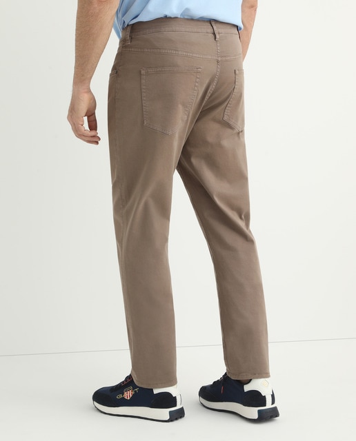 Pantalón vaquero hombre slim beige tallas grandes · Gant · El Corte Inglés