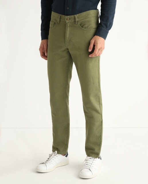 Pantalón cinco bolsillo de hombre regular verde · Mirto · El Corte Inglés