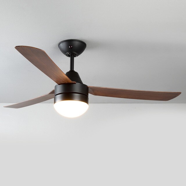 Ventilador de techo con luz en madera Samaná Motor AC El Corte Inglés