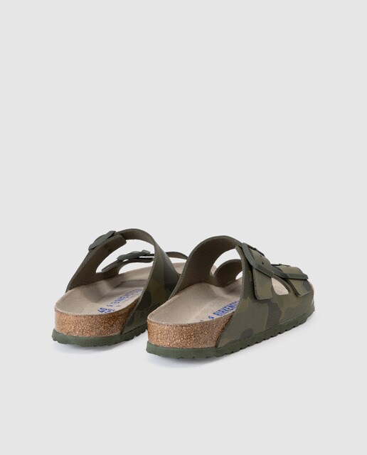 Sandalias de hombre Birkenstock ecopiel con estampado camuflaje ·  Birkenstock · El Corte Inglés