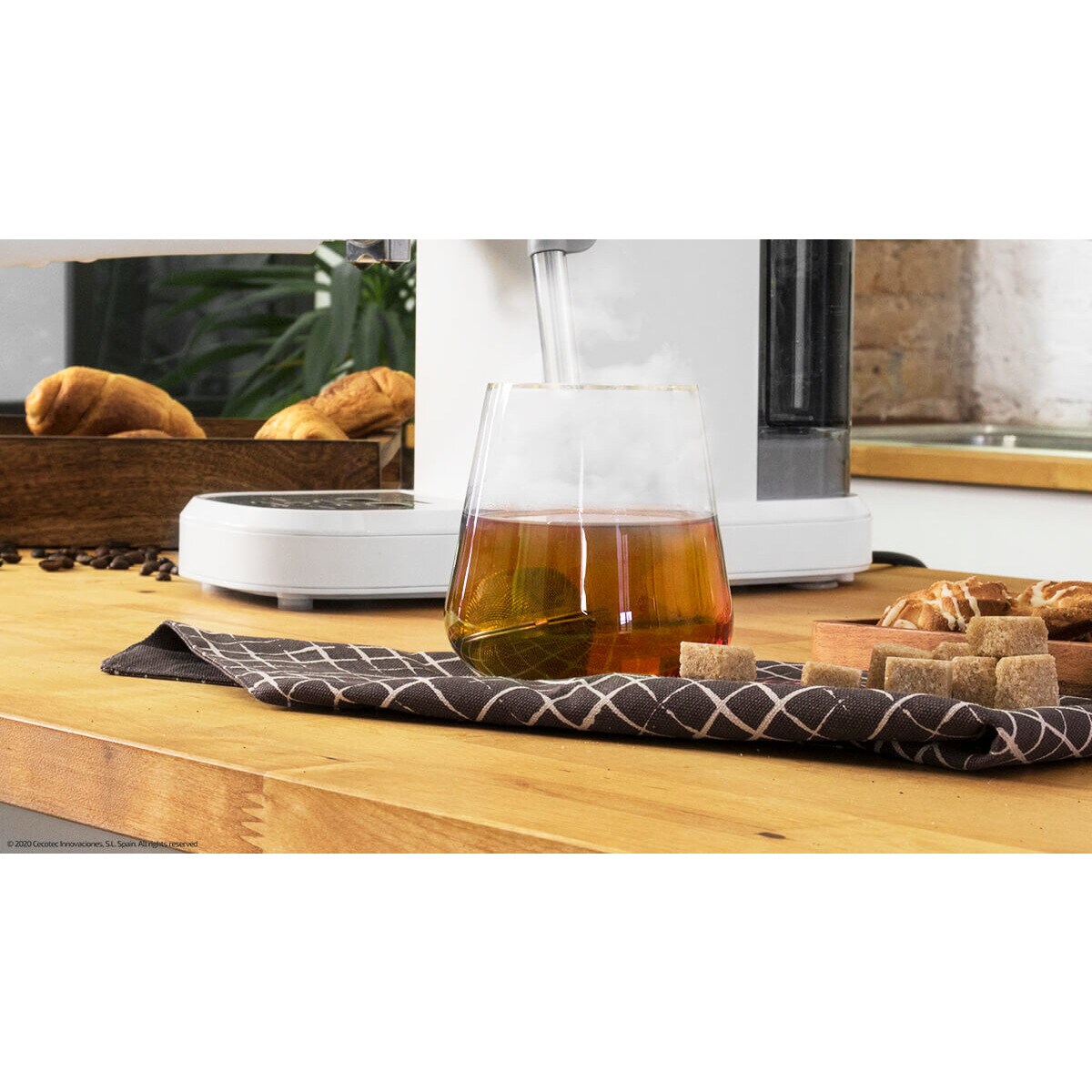 Cafetera manual espresso Cecotec Cafelizzia 790 White Pro con manómetro ·  El Corte Inglés