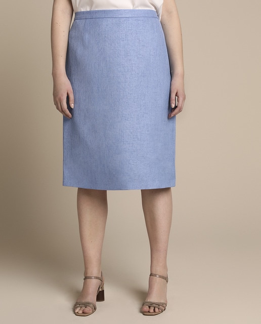 Imagen 0 de Falda corta talla grande de tipo recto