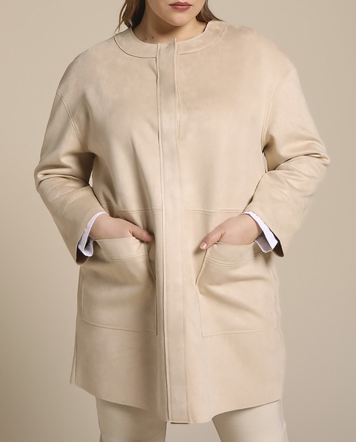 Imagen 0 de Abrigo de antelina de mujer talla grande en color liso