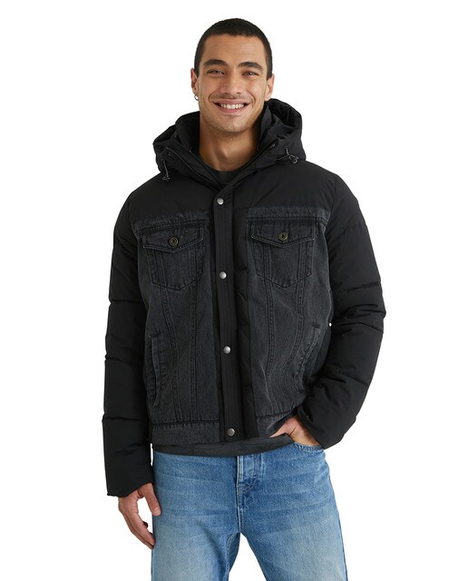Plumífero de hombre negro con capucha · Desigual · El Corte Inglés