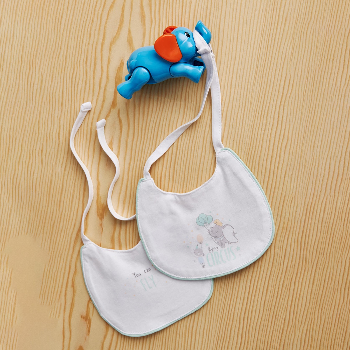 Pack de 2 Babetes Dumbo Estampados Verde-8