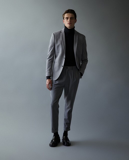 Americana de hombre gris · Sfera · El Corte Inglés