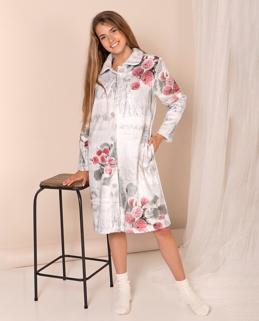 Bata de mujer roja abotonada · Mitjans · El Corte Inglés