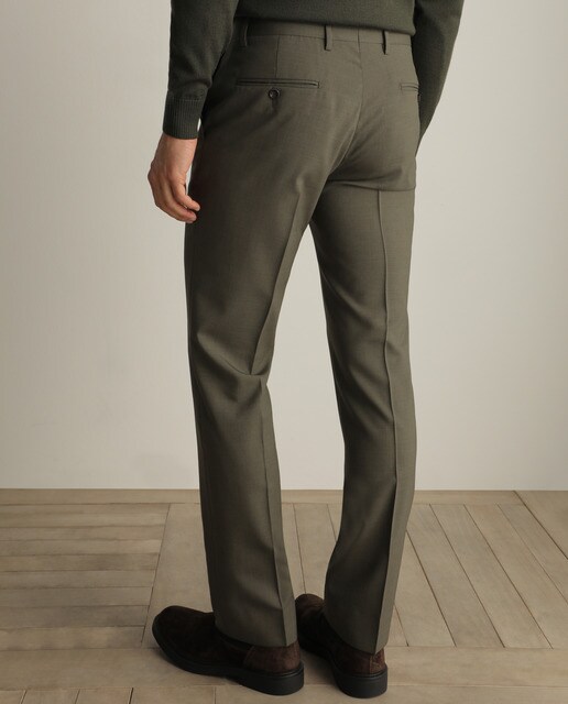 Pantalón de vestir de hombre regular liso verde · Dustin · El Corte Inglés