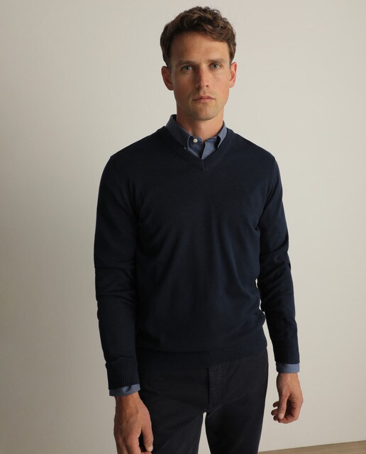Jersey básico Essential de hombre con el cuello de pico · Dustin · El Corte  Inglés