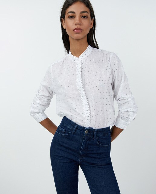 Camisa básica de mujer con puntilla · Sfera · El Corte Inglés