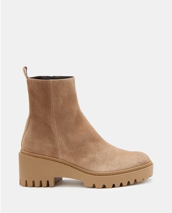 Botines de mujer en serraje de color beige · Antea · El Corte Inglés