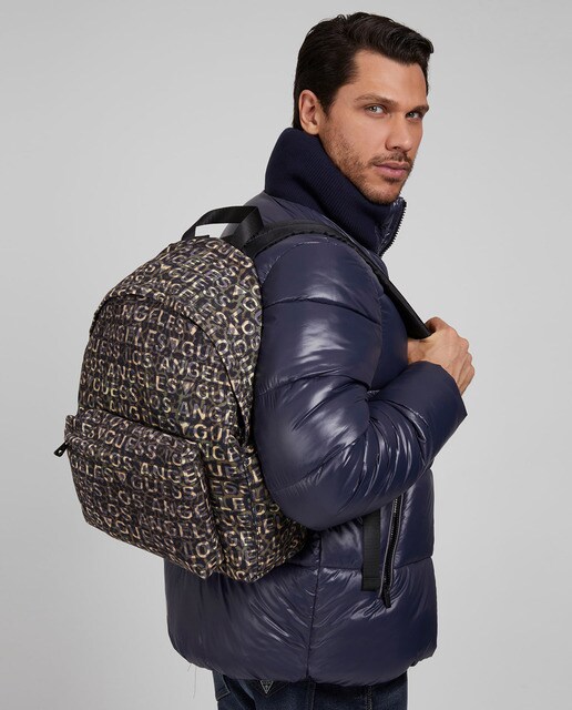Mochila de hombre Guess serie Vice con estampado logo y cremallera · Guess  · El Corte Inglés