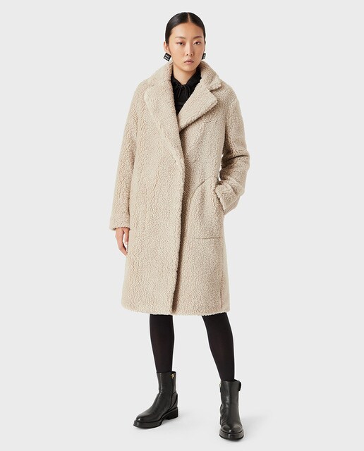 Abrigo de mujer en ecopelo efecto teddy · Emporio Armani · El Corte Inglés