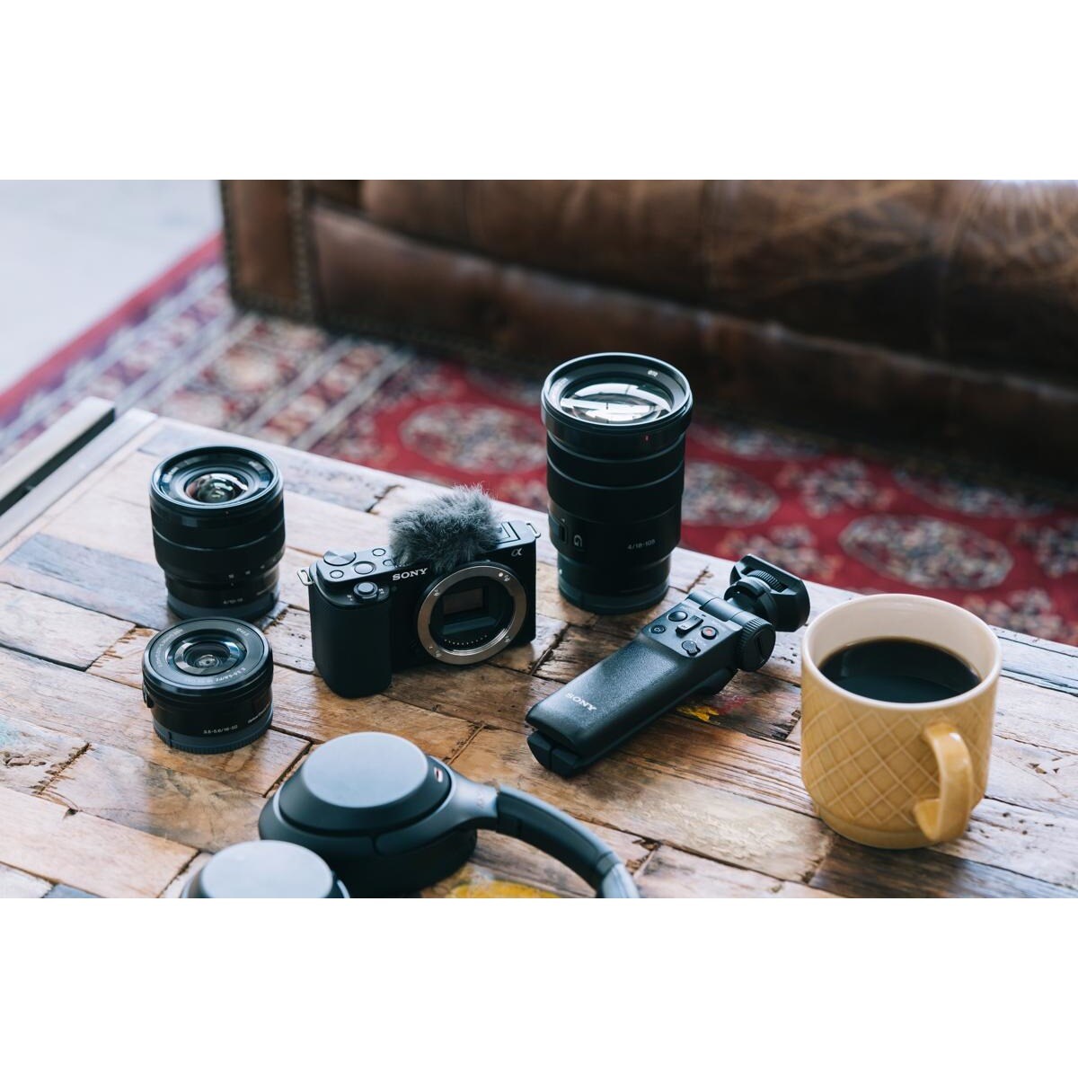 Câmara Sony Alpha ZV-E10 para vlogging (Corpo) Preto-6