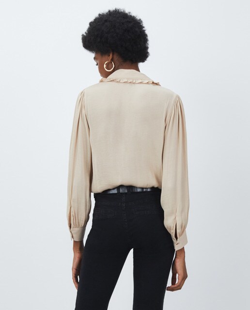 Camisa de mujer cuello bobo cierre botones · Sfera · El Corte Inglés
