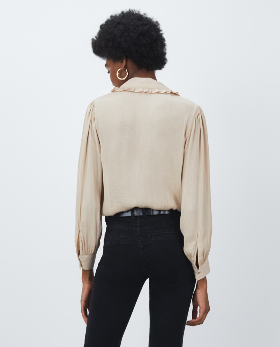 Camisa de mujer cuello bobo cierre botones · Sfera · El Corte Inglés