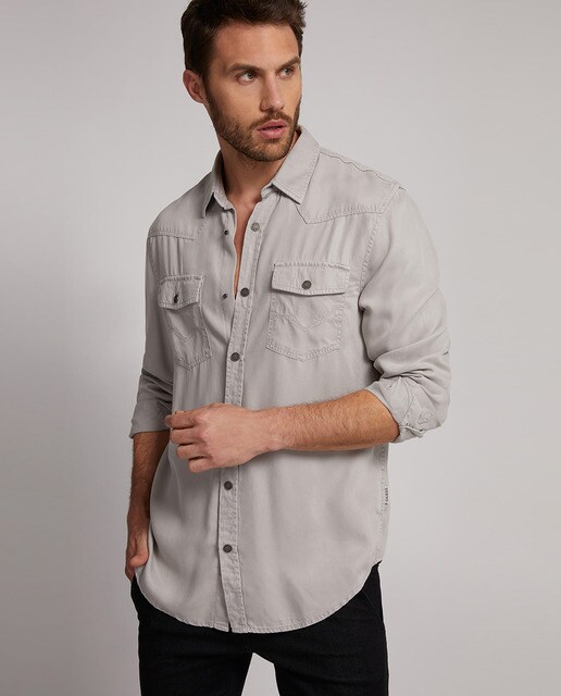 Camisa vaquera de hombre regular lisa gris claro · Guess · El Corte Inglés