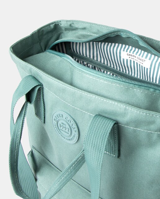 Mochila plana de mujer verde agua · Green Coast · El Corte Inglés