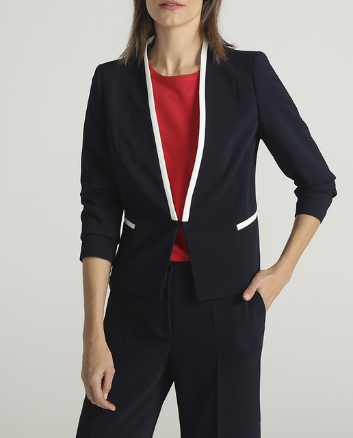 Imagen 0 de Chaqueta de mujer Woman El Corte Inglés con vivos y dos bolsillos