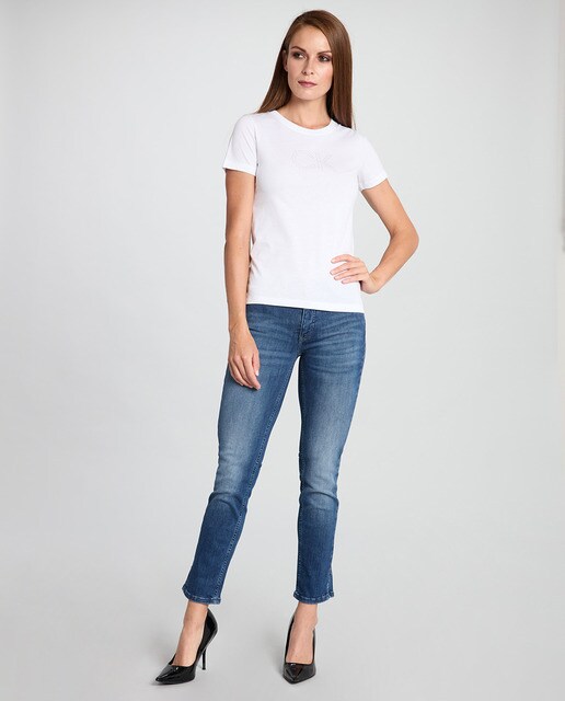 Camiseta de mujer básica con logo CK brillante · Calvin Klein · El Corte  Inglés