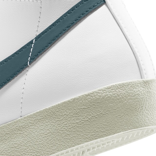 Zapatillas casual de hombre Blazer Mid '77 Vintage Nike · El Corte Inglés