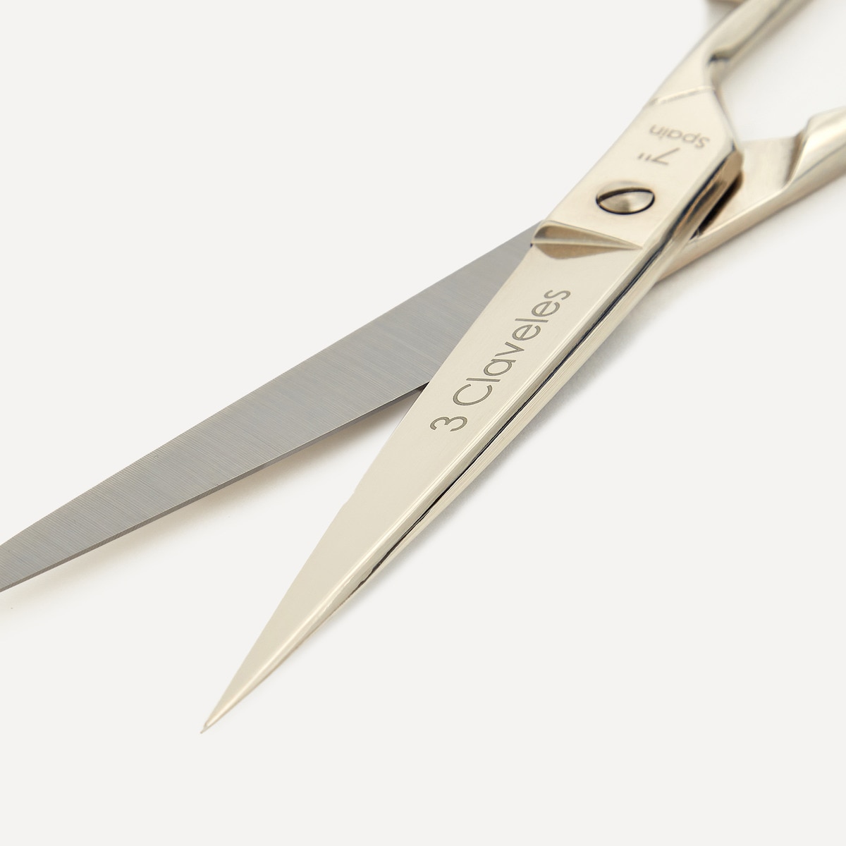 Tesoura modista 7" Prata-2