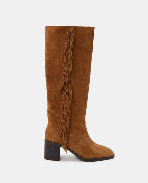 Botas de mujer en serraje de color camel con flecos laterales · Lola Cruz ·  El Corte Inglés