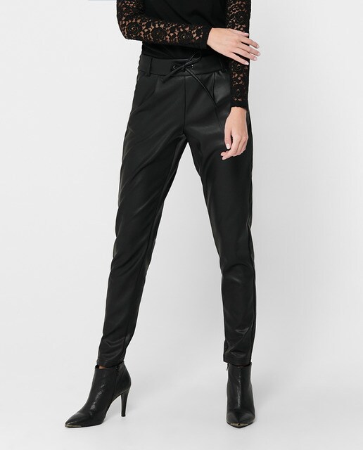 Pantalón de mujer polipiel de corte clásico · Only · El Corte Inglés