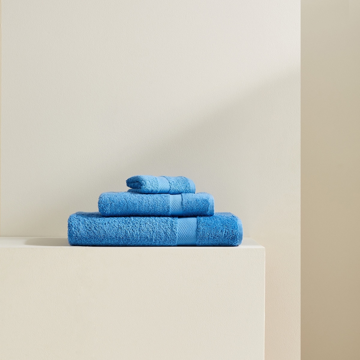 Imagem 0 de Toalha de banho de algodão 450 g/m2 Colors