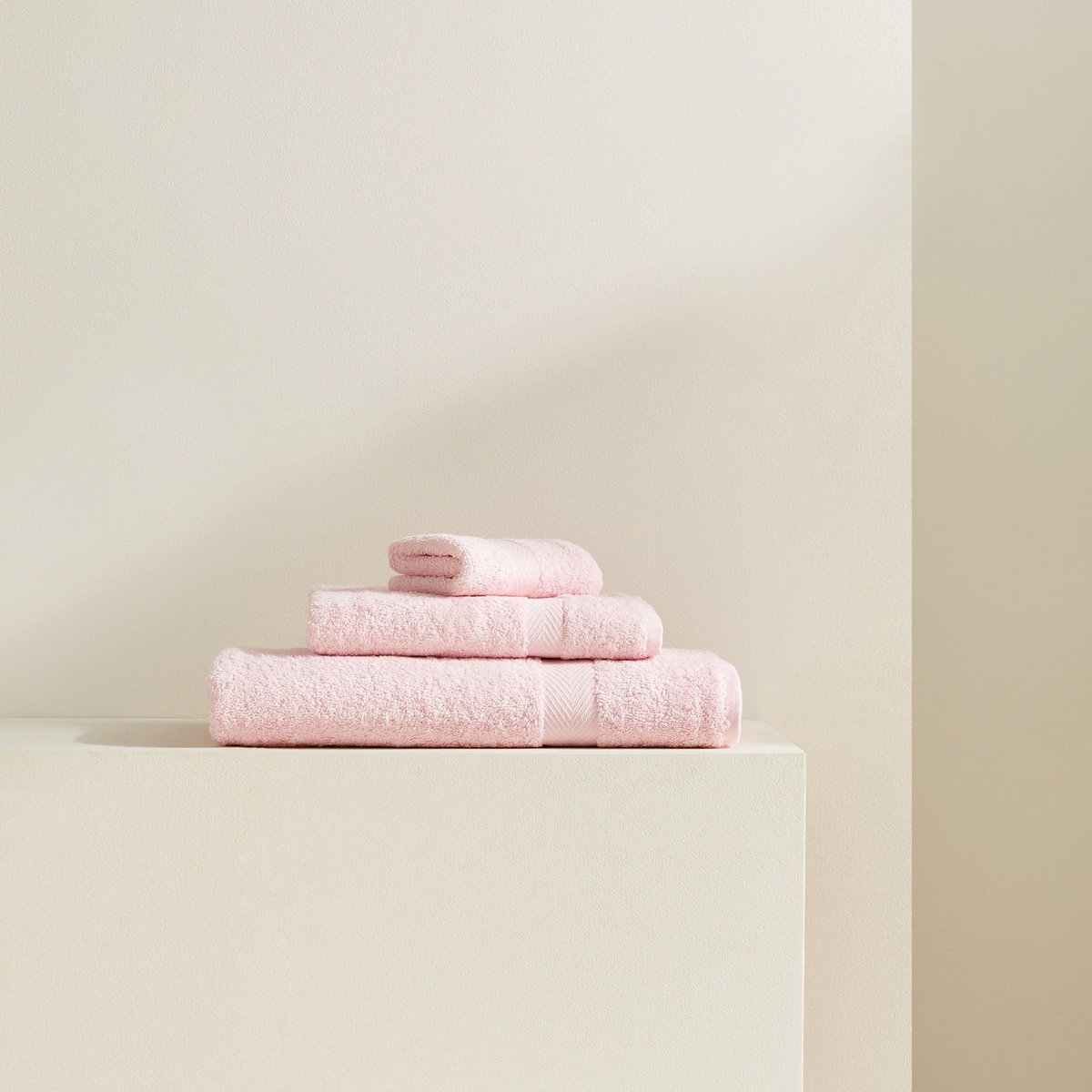 Imagem 0 de Toalha de banho de algodão 450 g/m2 Colors