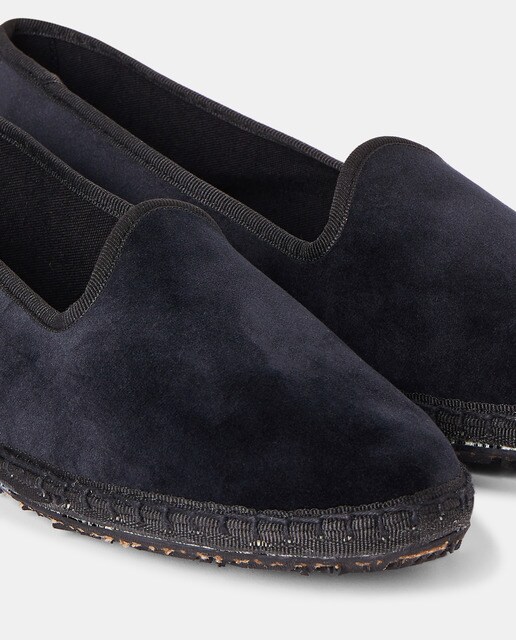 Zapatillas venecianas de mujer en terciopelo de color negro · Latouche · El  Corte Inglés