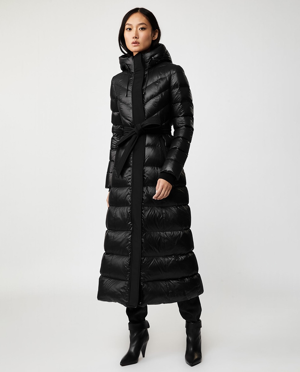 Plumífero largo de mujer con capucha · Mackage · El Corte Inglés