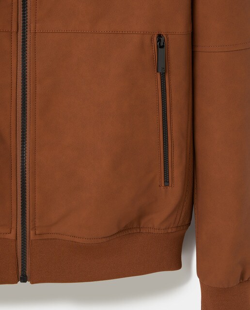 Cazadora de hombre marrón efecto piel · Easy Wear · El Corte Inglés