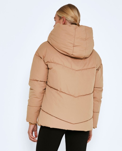 Plumifero de mujer manga larga con gorro · Noisy May · El Corte Inglés