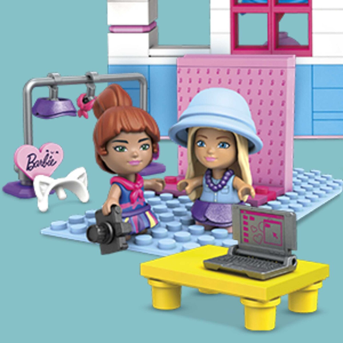 Mega Construx Barbie Malibu House Dolls com Blocos de Construção e Acessórios 4