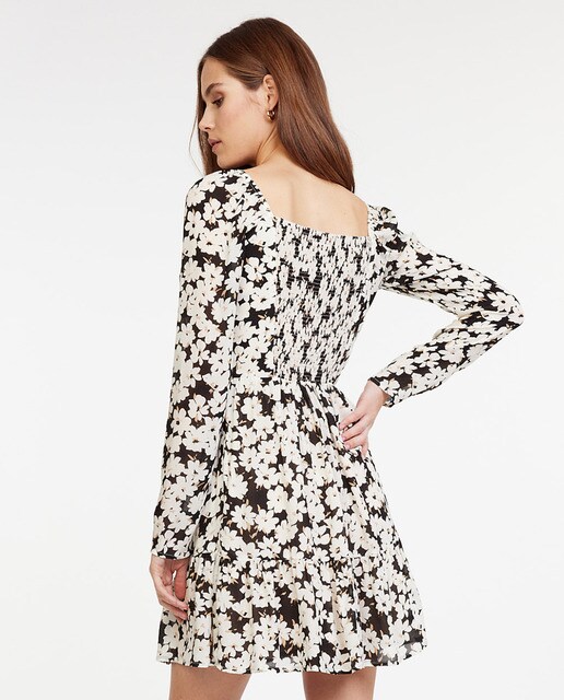 Vestido corto con estampado floreado y manga francesa con volumen · Kookai  · El Corte Inglés