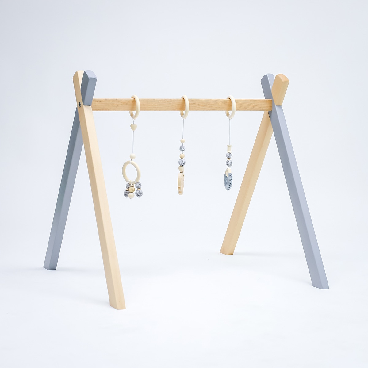 Imagen 0 de Gimnasio de actividades Plastimyr de madera The Good Wood gris