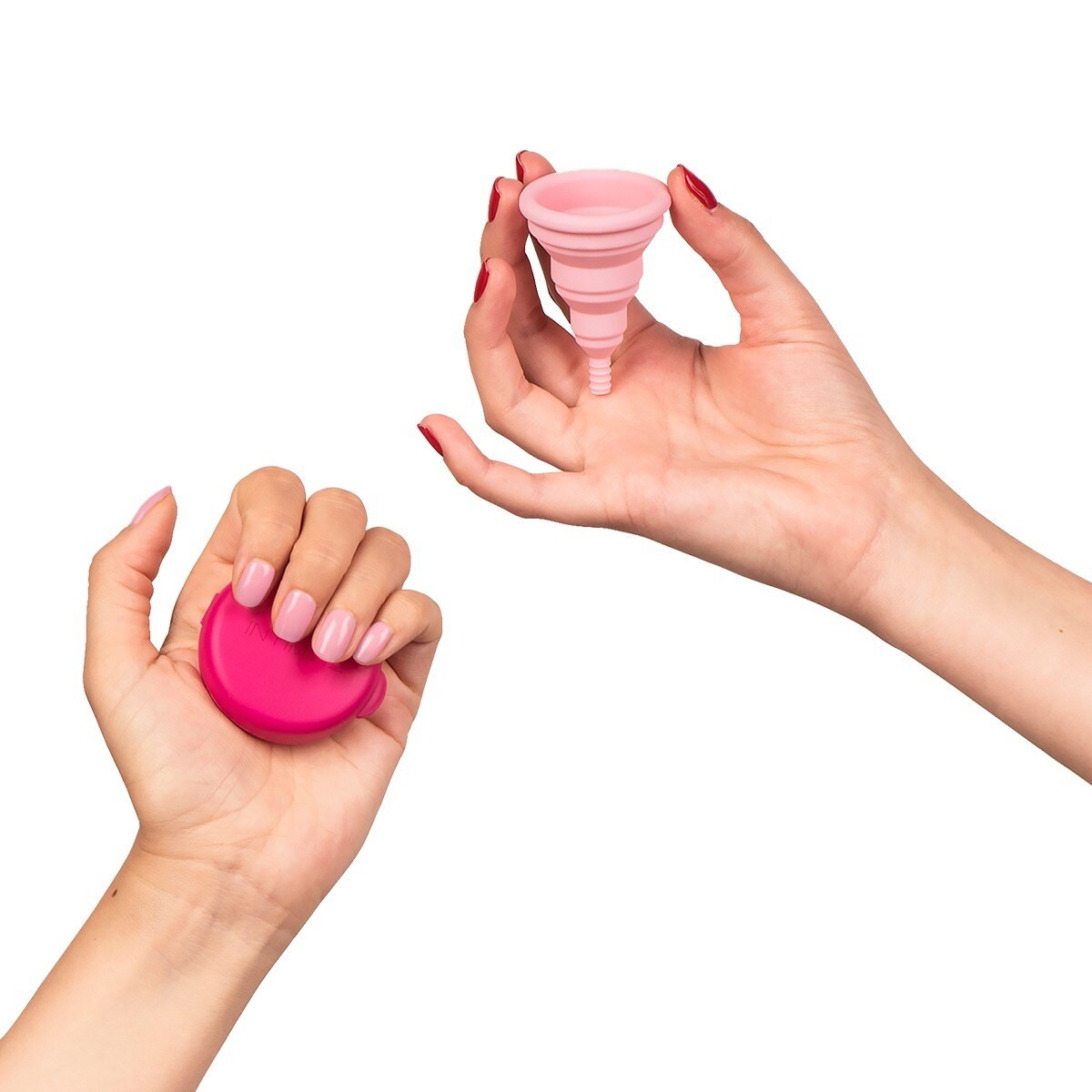 Copo Menstrual Lily Cup Compact B Intimina 4
