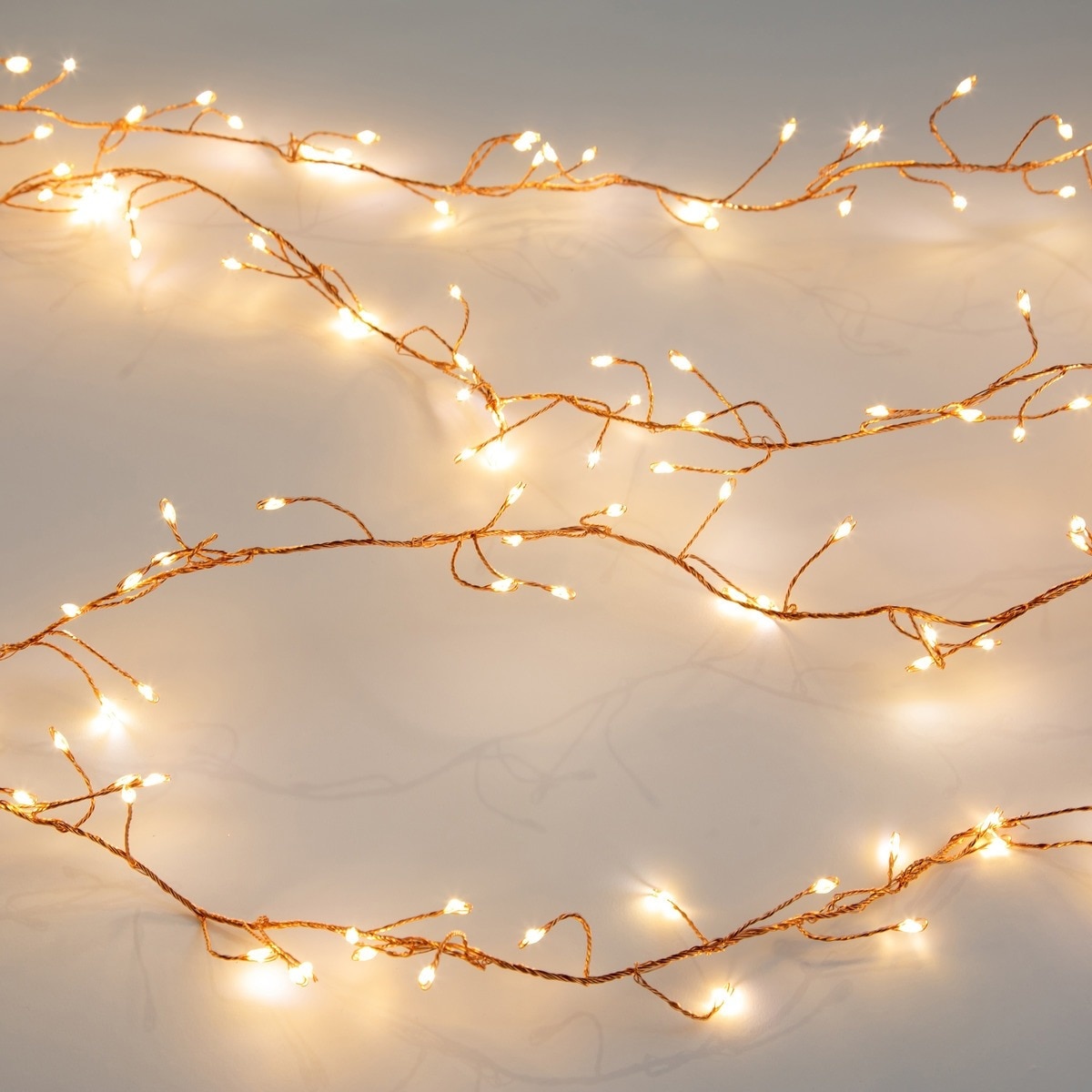 Grinalda com Fio de Cobre e 240 Luzes LED Cobre-1