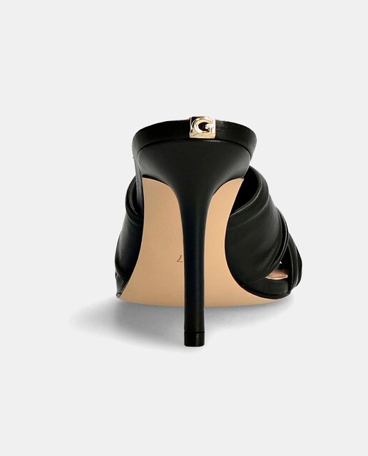 Sandalias de tacón de mujer en piel de color negro · Guess · El Corte Inglés