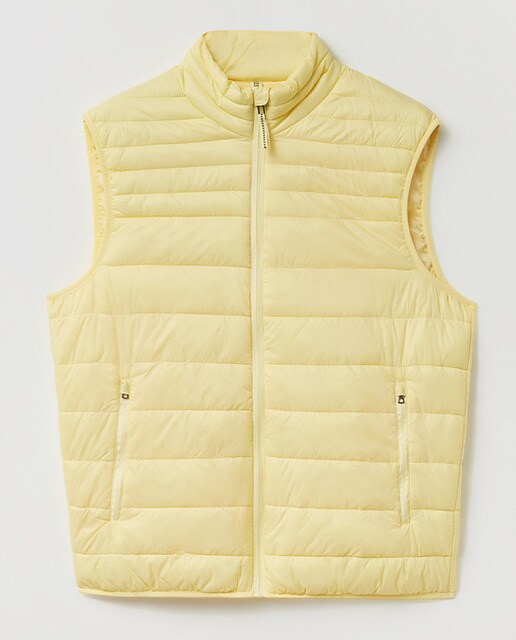 Chaleco ligero de hombre amarillo · Sfera · El Corte Inglés