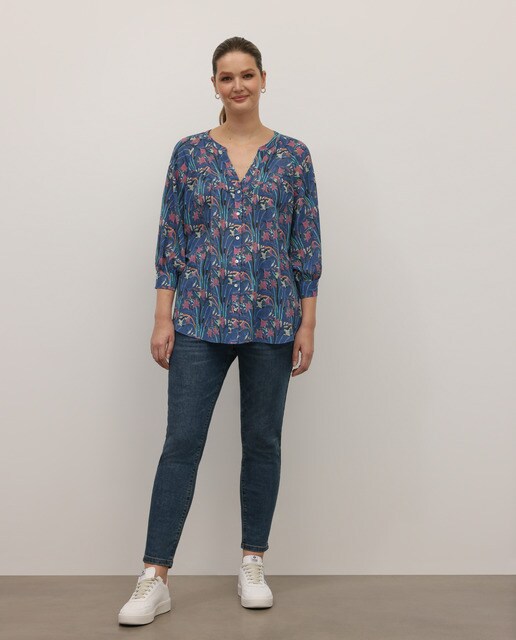 Blusa de mujer talla grande fluida flores · Couchel · El Corte Inglés