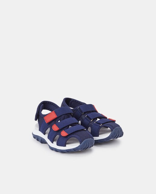 Sandalias de niño cerradas en azul marino con cierre adherente · Kids El  Corte Inglés · El Corte Inglés