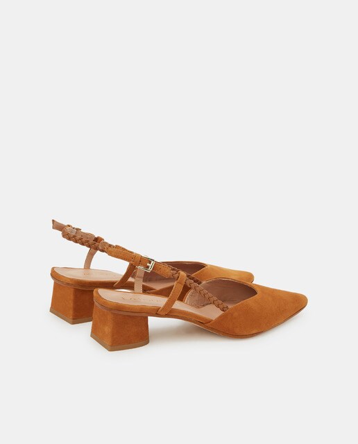 Zapatos de salón de mujer en ante marrón con tira trenzada · Latouche · El  Corte Inglés