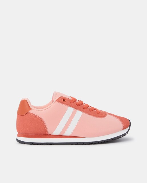Zapatillas y deportivos · Moda y zapatos Mujer · Moda y Accesorios ·  Hipercor (17)