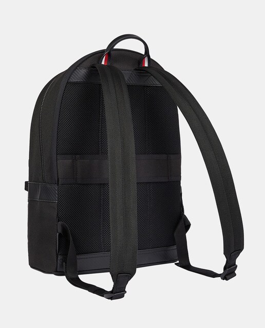 Mochila en negro con cremallera · Tommy Hilfiger · El Corte Inglés