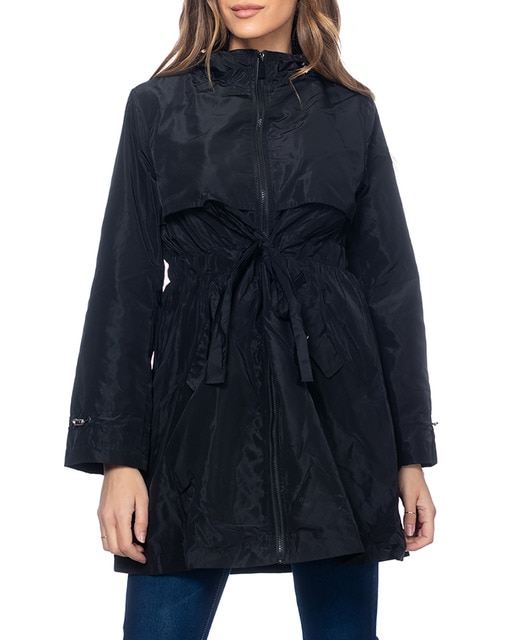 Imagen 0 de Chaqueta cortavientos con capucha negro