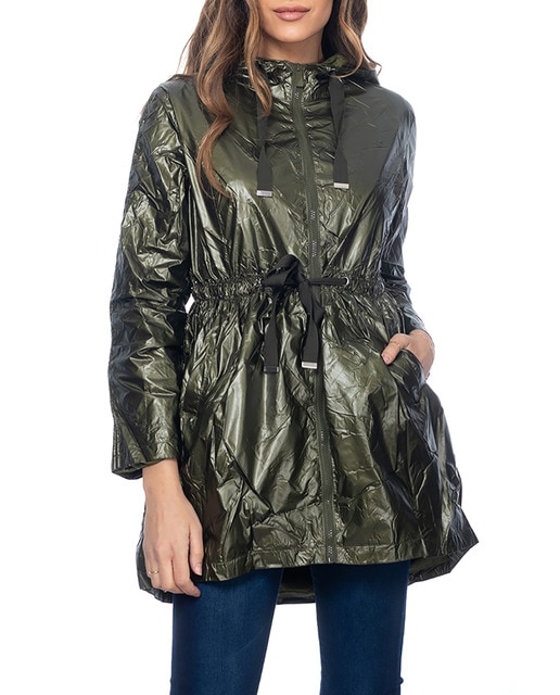 Imagen 0 de Chaqueta cortavientos con capucha verde