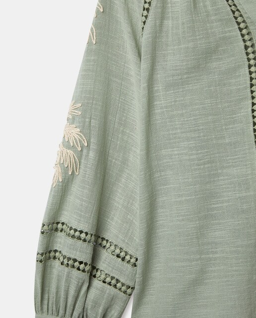 Blusa de mujer con bordados y manga francesa · Fórmula Joven · El Corte  Inglés