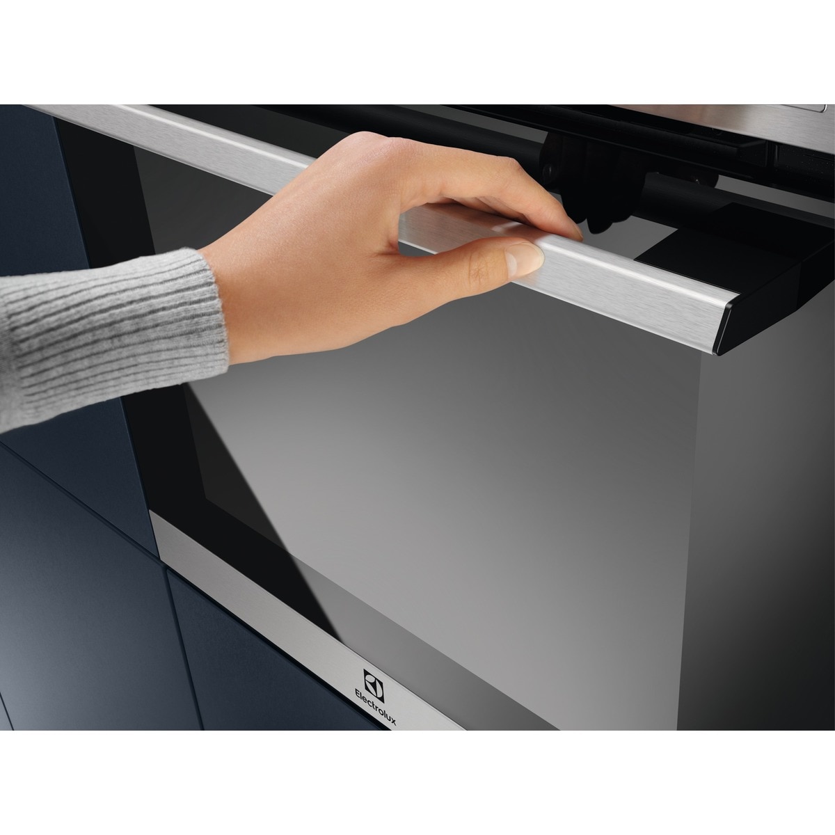 Forno Multifunções Electrolux Série 600 EOF3H50BX SurroundCook com Aqua Clean com Esmalte e de 65 Litros - Inox Antidedadas Inox-5